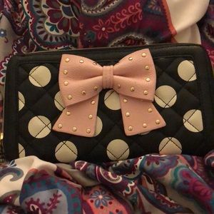 Lightly used betsey johnson bow polka dot wallet